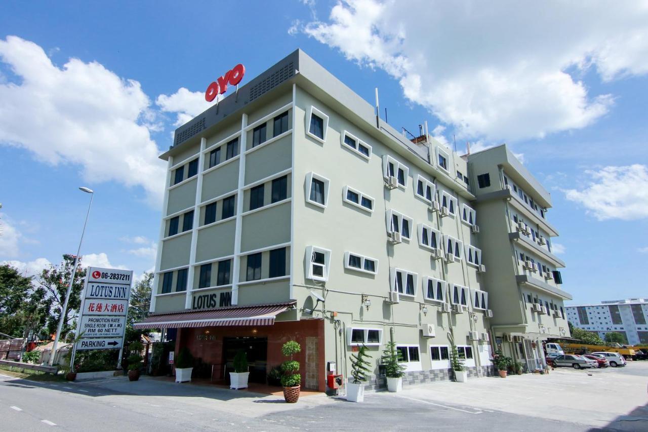 Oyo 89846 Lotus Inn Hotel Malacca Exterior photo