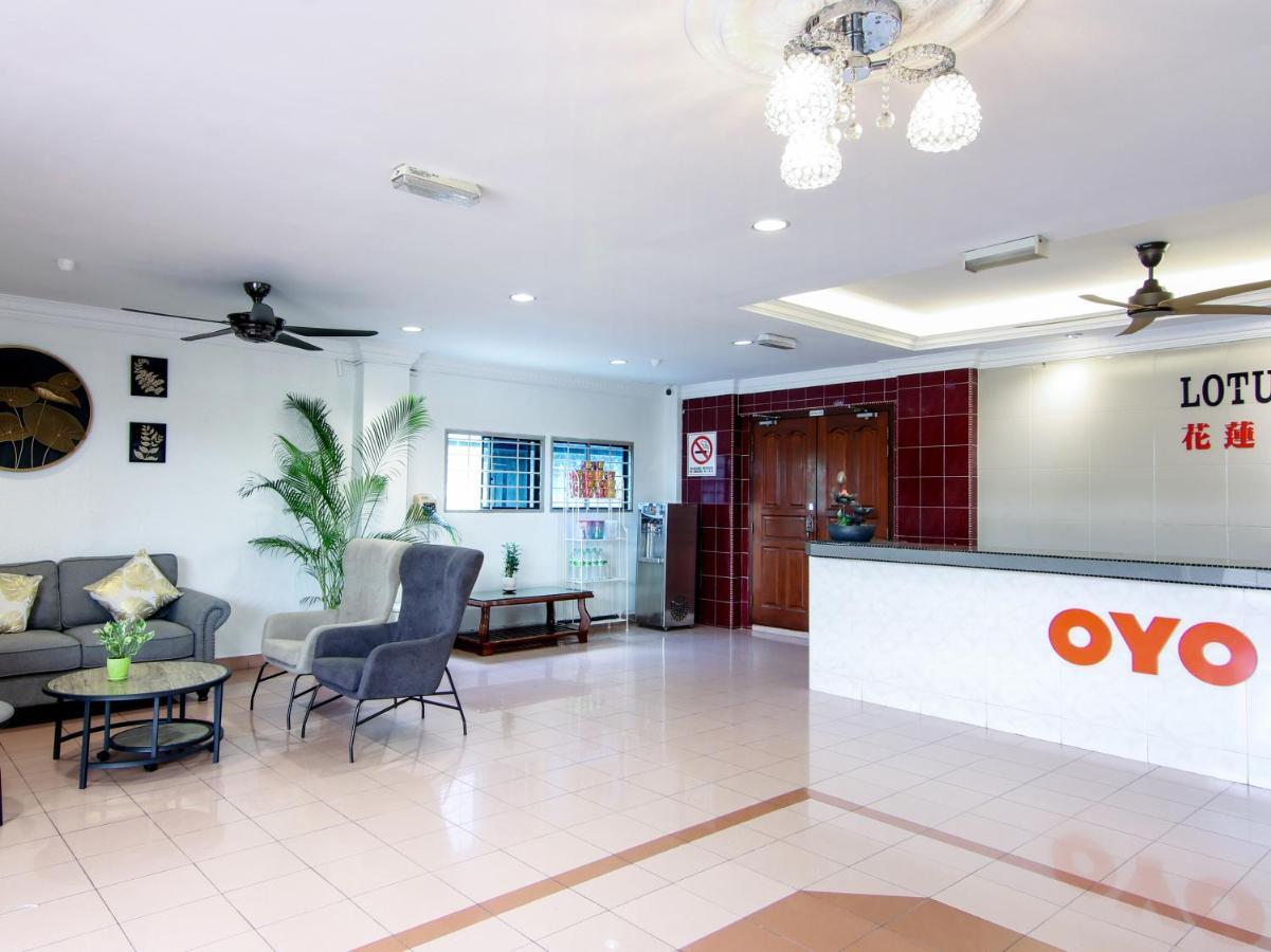 Oyo 89846 Lotus Inn Hotel Malacca Exterior photo